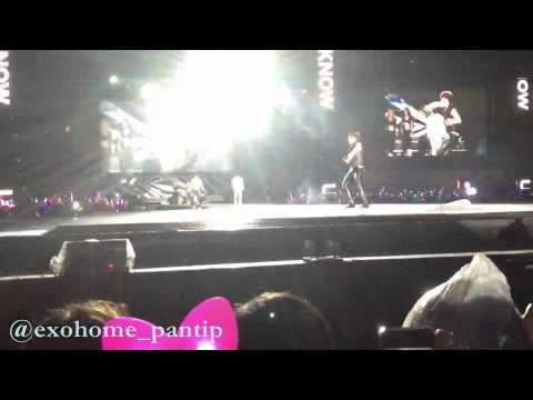 [Fancam] 251112 Dance Battle part II SM TOWN in Bangkok 2012