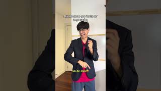 AQUELE ALUNO QUE TENTA SER ENGRAÇADO