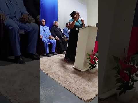 LAGOINHA, QUIXERÉ CEARÁ, LOUVANDO AO SENHOR, POR SUA SERVA.