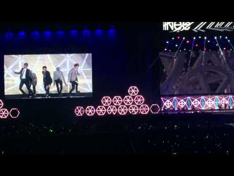 150321 SM TOWN Taiwan-SHINee-Sherlork (1) (fan cam)