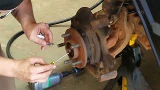 1999 Cherokee XJ - Wheel Bearing Hub Replacement