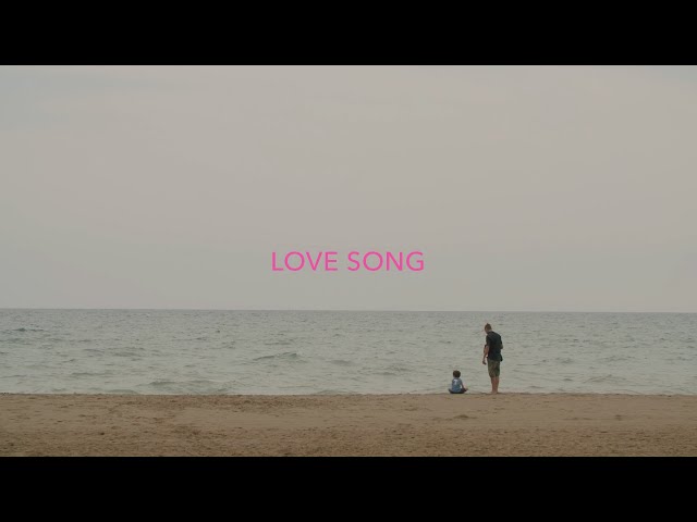 Vídeo relacionado con Love song