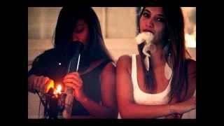 Pheoniix - My Bitches ft. Snoopy (Prod. By Lexi banks)