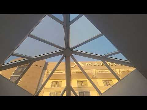 VISALIA MARRIOTT AT THE CONVENTION CENTER HOTEL, ROOM & CITY TOUR