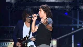 Quella che non sei -Ligabue  &#39;04-09-2010 STADIO DALL&#39;ARA&#39; -BOLOGNA-(Speciale Tour)[1].wmv