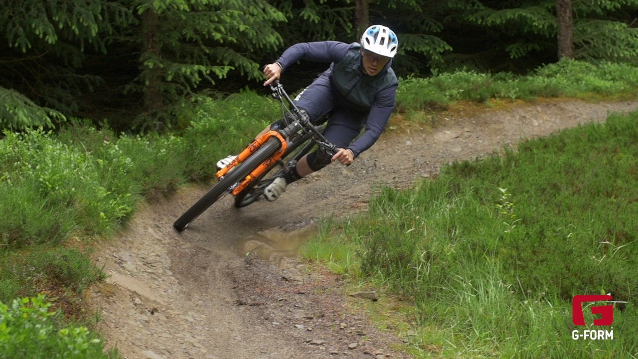 Pro-X Knee Pads // Black (XS) video thumbnail