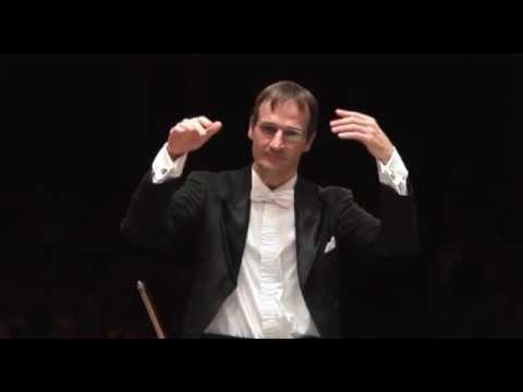 Getano Donizetti: L'elisir d'amore - Nemorino aria "Una furtiva lagrima" Ninh Duc Hoang Long