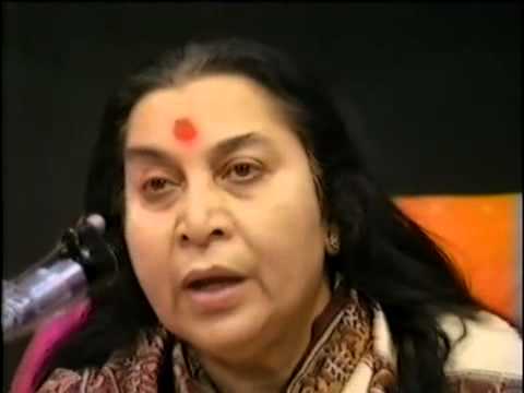 Shri Mataji - Program public (Mooladhara to Void) 1982