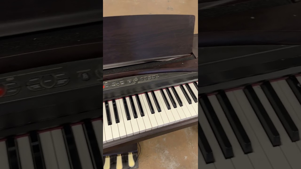 KORG Concert Digital Piano NC-500 (See Photos & Video) | AllSurplus