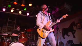 Fling Barn gig with Johnny Fink by Chuck Land Media