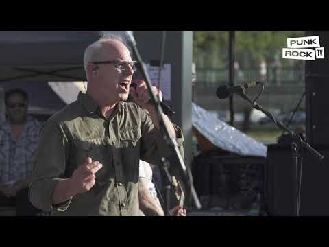 Videoclip de Give You Nothing — Bad Religion