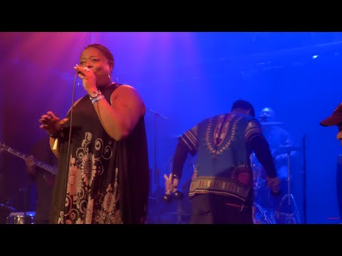 SHOTBYDAREPIC25 - CARLA PRATHER LIVE @ REGGIE'S ROCK CLUB CHICAGO (GH5 MOVIE) #LIVEMUSIC #CHICAGO