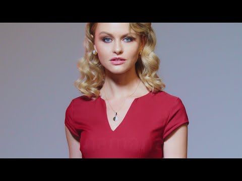 Namana Jewellery - Gold Necklace and Earrings with Swarovski Crystals