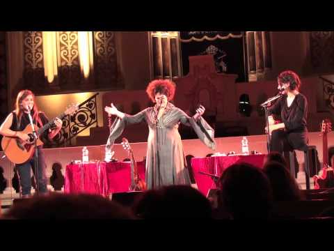 HaBanot Nechama - Flowers - Live in Berlin (11/12)
