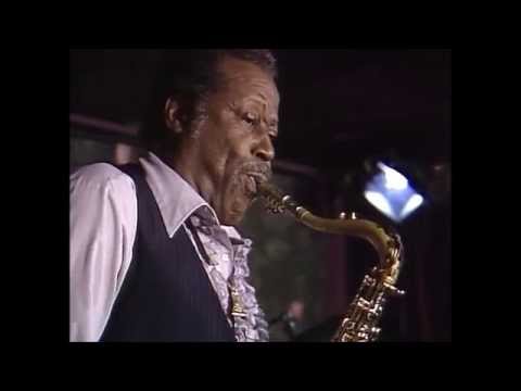 Eddie "Lockjaw" Davis Quartet - S'Wonderful (Copenhagen 1985) [official HQ video]