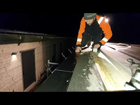 Garagebygge del 9 - Rännkrokar och underlagspapp