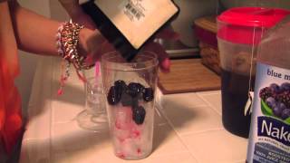 preview picture of video 'My Thrifty Chic DIY Post - Wild Berry Tea - www.MyThriftyChic.com'