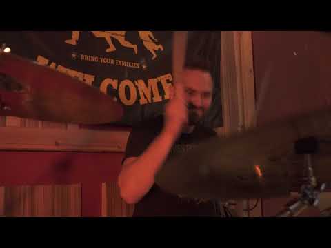 Kapot - Das Glück der Erde / Nonnentracht