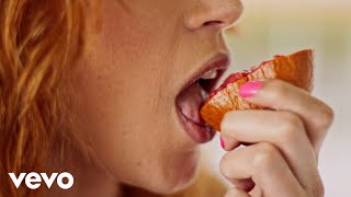 Jugo De Guayaba Lyrics English Translation