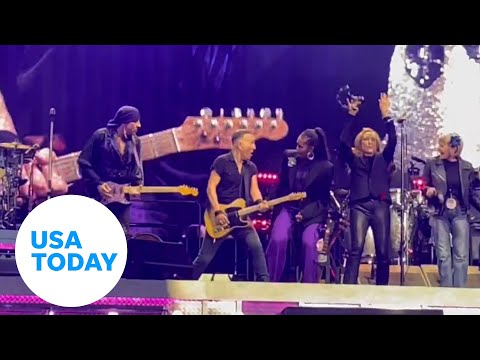Michelle Obama joins Bruce Springsteen on stage in Spain USA TODAY