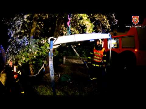 Vyproštění vozidla po nehodě v Ostravě - Michálkovicích