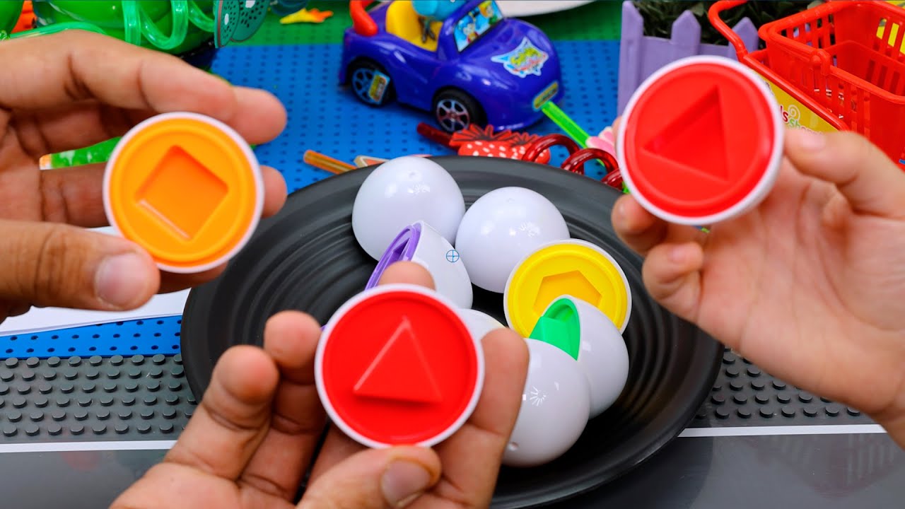 استكشاف وتجربه لعبه بيض الاشكال والالوان للاطفال