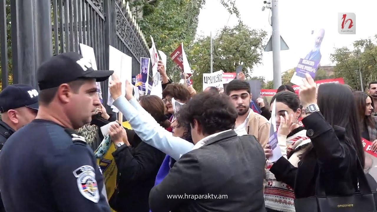 #Ուղիղ. Ակցիա ԱԺ-ի դիմաց՝ Եվրանեսթի նիստին զուգահեռ