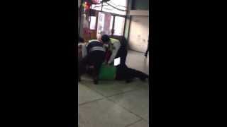 preview picture of video 'Korean cops score takedown on drunk guy at the bus terminal.'
