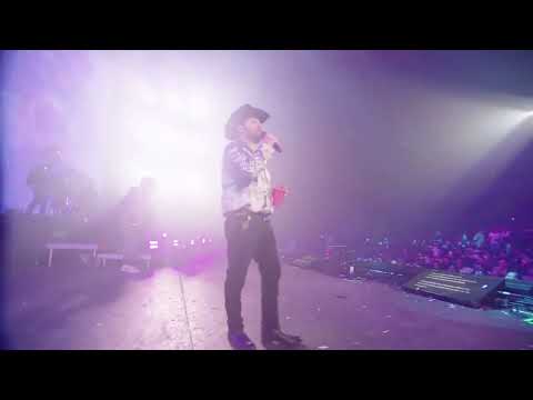 La Mamoncita del Insta - Luis R Conriquez (En Vivo Desde Guadalajara)