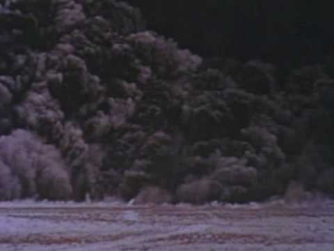 10 безответственных поступков, связанных с ядерным оружием. Озеро Чаган. 10 безответственных поступков, связанных с ядерным оружием. Озеро Чаган. Фото.