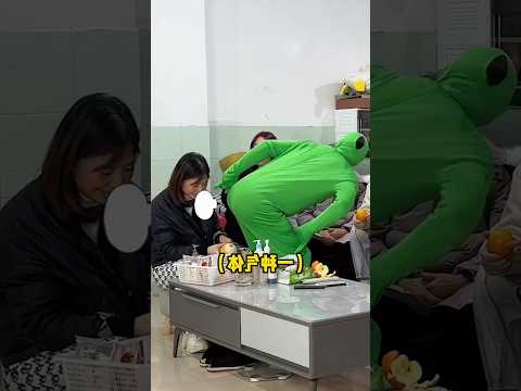 เมื่อคุณหลอกจนพ่อเชื่อสนิทว่าตัวเองหายตัวได้!