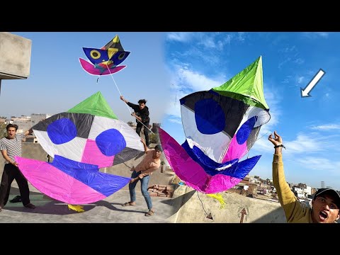 10 Feet Monster Tukkle Kite Flying Nasir Bhai😱