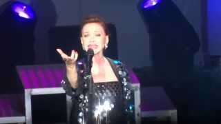 Paloma San Basilio - Yo Quiero Volar & Por Ti Volare 10/05/13