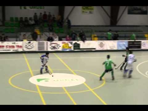 HockeyGlobal.net___Minutos finales del AC Ordenes - Sta. Mª. del Mar. Liga Gallega Alevín 2010/11