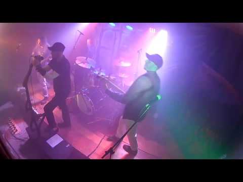 Elleanor - Elleanor - Tahle země