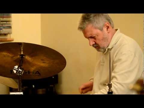 Stage Ritmi Afrolatini - Luis Agudo alla Batteria - www.najma.it