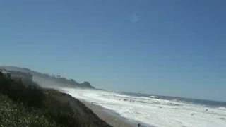 preview picture of video 'Oregon Beach and Surf (Lincoln City) August 2008'