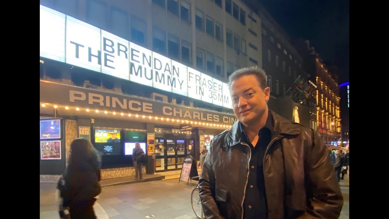 Brendan Fraser - Surprise Intro before THE MUMMY at The Prince Charles Cinema, London! thumnail
