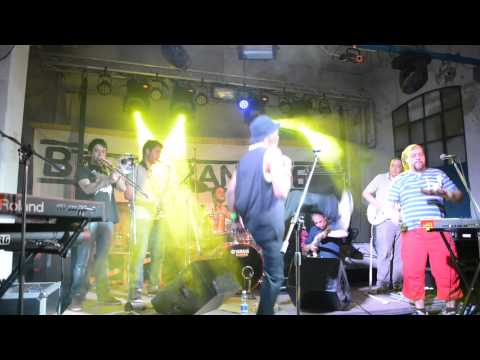 NORRIS REID & THE SONS OF AFRICA AT BANGARANG FEST TORINO 2