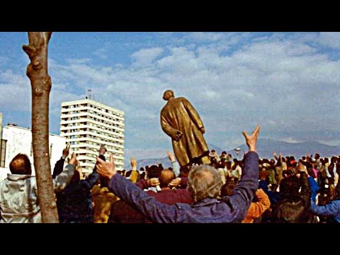 KUSH E RRËZOI MONUMENTIN E DIKTATORIT SHQIPTAR?