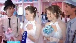 Свадьба в квадрате: сестры-близнецы женились на братьях-погодках, очень похожих друг на друга