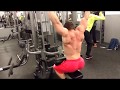 Lat pulldown