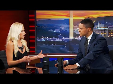 Love Trevor Noah's Respond to Tomi Lahren "I don't see color" Ridiculous Statement