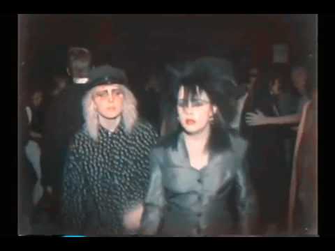 Rebecca & Fiona - Party Hard