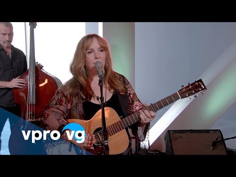 Gretchen Peters - Disappearing Act (live)