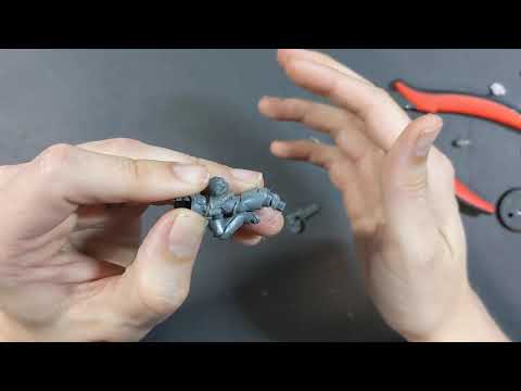 Asembling Indomitus Assault Intercessor Squad