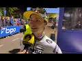 Marianne Vos glundert in regenboogtrui in Nacht van Woerden 2022: "Hoop deze lijn door te trekken"