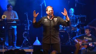 El último tributo-Pajaros de barro- Sala Luz de gas