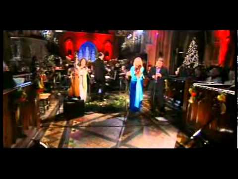 Suantraí Ár Slánaitheoira / Christ Child's Lullaby - Fionnuala Gill