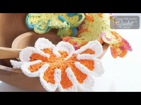 Crochet Flower Dishcloth  | EASY | The Crochet Crowd